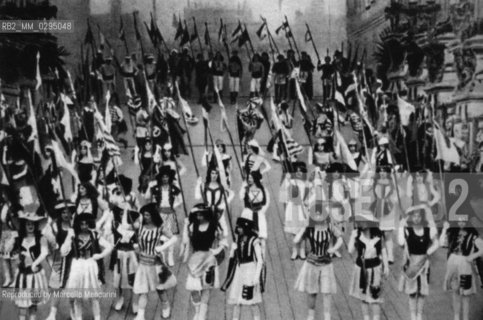 Expo History, Milan 1906. The cadre Canada of the ballet Sport by Luigi Manzotti and Romualdo Marengo at La Scala Theatre, April 28, 1906 / Storia dellExpo, Milano 1906. Il quadro Canada del ballo Sport di Luigi Manzotti e Romualdo Marengo al teatro alla Scala, 28 aprile 1906 - Reproduced by Marcello Mencarini
/Rosebud2
