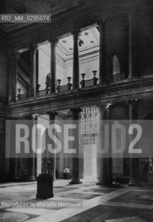 Expo History, Paris 1931. Palace of Italy, grande-sale by Armando Brasini architect / Storia dellExpo, Parigi 1931. Palazzo dItalia, grande-sale dellarchitetto Armando Brasini - Reproduced by Marcello Mencarini
/Rosebud2