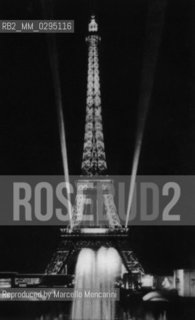 Expo History, Paris 1937. Lighting of the Eiffel Tower / Storia dellExpo, Parigi 1937. Illuminazione della torre Eiffel - Reproduced by Marcello Mencarini
/Rosebud2