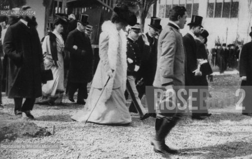 Milan International Exhibition in 1906. That year the Expo was dedicated to the opening of the Simplon Tunnel linking Milan to Switzerland and France, and to the theme of transport in general. In this picture: Victor Emmanuel III, King of Italy (29 July 1900 – 9 May 1946) and his wife, Queen Elena of Montenegro attending the event . / Esposizione Internazionale di Milano del 1906. Questa edizione dellExpo venne chiamata Esposizione Internazionale del Sempione in omaggio al Traforo del Sempione appena aperto e il tema fu quello dei trasporti. In questa immagine: Vittorio Emanuele III, Re dItalia (29 luglio 1900 – 9 maggio 1946) e sua moglie, la regina Elena di  Montenegro intervengono allevento - Reproduced by Marcello Mencarini
/Rosebud2