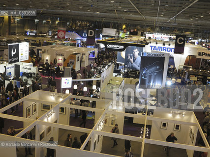 Paris, November 2014, The Salon de la Photo photography fair at Paris Expo Porte de Versailles / Parigi, novembre 2014, La fiera di fotografia Salon de la Photo al Pari Expo di Porte de Versailles - ©Marcello Mencarini/Rosebud2