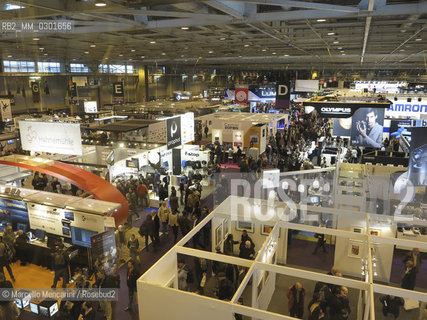 Paris, November 2014, The Salon de la Photo photography fair at Paris Expo Porte de Versailles / Parigi, novembre 2014, La fiera di fotografia Salon de la Photo al Pari Expo di Porte de Versailles - ©Marcello Mencarini/Rosebud2