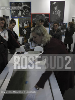 Paris, november 2014. Paris Photo international fine art photography fair at the Grand Palais: Little Big Man Gallery, San Francisco / Parigi, novembre 2014. La fiera internazionale di fotografia Paris Photo al Grand Palais. Little Big Man Gallery, San Francisco - ©Marcello Mencarini/Rosebud2