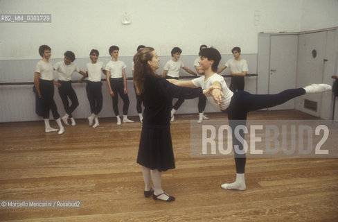 Rome about 1985. National Dance Academy / Roma 1985 circa. Accademia Nazionale di danza - ©Marcello Mencarini/Rosebud2