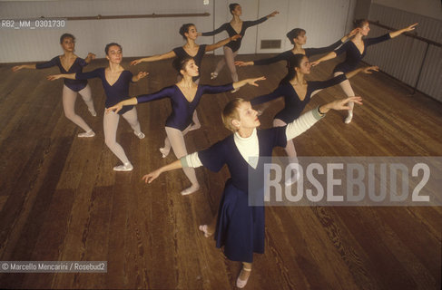 Rome about 1985. National Dance Academy / Roma 1985 circa. Accademia Nazionale di danza - ©Marcello Mencarini/Rosebud2