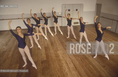 Rome about 1985. National Dance Academy / Roma 1985 circa. Accademia Nazionale di danza - ©Marcello Mencarini/Rosebud2