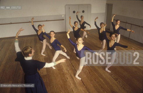 Rome about 1985. National Dance Academy / Roma 1985 circa. Accademia Nazionale di danza - ©Marcello Mencarini/Rosebud2
