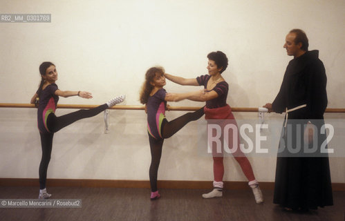Bologna, 1983. Frati Minori dellAntoniano (Franciscan Friars of Saint Anthony). Father Marco Fabbri in the school of dance of the friary / Bologna, 1983. Frati Minori dellAntoniano. Padre Marco Fabbri nella scuola di danza del convento - ©Marcello Mencarini/Rosebud2