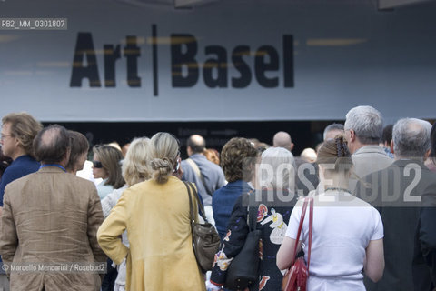 Basel, Messeplatz. Art Basel, the worlds premier international art show for modern and contemporary works / Basilea, Masselplatz. Art Basel, fiera internazionale di opere darte moderne e contemporanee di Basilea - ©Marcello Mencarini/Rosebud2