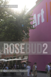 Basel, Messeplatz / Basilea, Messelplatz - ©Marcello Mencarini/Rosebud2