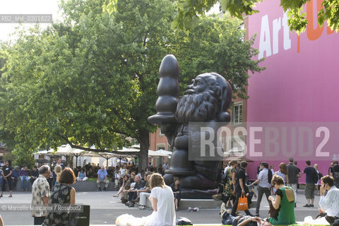Art Basel 2007, Messeplatz.  Santa with Butt Plug (2002-2007) by Paul McCarthy - ©Marcello Mencarini/Rosebud2