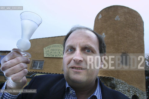 Venelles, Aix-en-Provence (France), 2003. Pascal Rolland in front of his absinthe distillery, the Liquoristerie de Provence, where it produces absinthe spirit / Venelles, Aix-en-Provence (France), 2003. Pascal Rolland posa davanti alla sua azienda, la Liquoristerie de Provence, produttrice di liquore allassenzio - ©Marcello Mencarini/Rosebud2