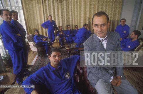 Actors on the set of TV movie La Battaglia Selvaggia, directed by Vittorio De Sisti (1989) / Attori sul set del  film per la TV La battaglia selvaggia, diretto da Vittorio De Sisti (1989) - ©Marcello Mencarini/Rosebud2
