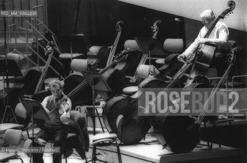 Berlin, 1992. Berliner Philharmoniker in the Berlin Philharmonie / Berlino, 1992. I Berliner Philharmoniker alla Berlin Philharmonie - ©Marcello Mencarini/Rosebud2
