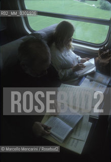 Rome, 1996. Berliner Philharmoniker Orchestra traveling by train  / Roma, 1996. I Berliner Philharmoniker in viaggio in treno - ©Marcello Mencarini/Rosebud2