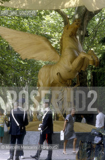 43th Venice Art Biennale, 1988. Work by Mario Ceroli / 43a Biennale Arte di Venezia, 1988. Scultura di Mario Ceroli - ©Marcello Mencarini/Rosebud2