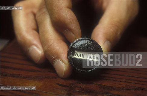 Rome, Palazzo Montecitorio, seat of the Italian Chamber of Deputies. One of the Balls used for voting in the election of the President of the Italian Republic / Roma, Palazzo Montecitorio, sede della Camera dei Deputati. Una delle pallotte usate per le votazioni usate nellelezione del presidente della Repubblica italiana - ©Marcello Mencarini/Rosebud2
