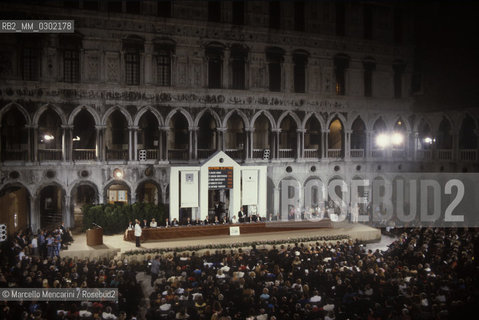 Venice, Doges Palace, 1985. Awards ceremony of Campiello Literary Prize / Venezia, Palazzo Ducale,1985. Cerimonia di consegna del Premio letterario Campiello - ©Marcello Mencarini/Rosebud2