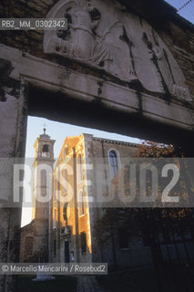 Murano Island 1998. Church of St. Mary of the Angels. Giacomo Casanova went to the nunnery of this church to meet his mistress C.C. Here he knew another love of his life, the nun M.M. / Isola di Murano, 1998. Chiesa di Santa Maria degli Angeli. Casanova si recava nel convento della chiesa a trovare la sua amante C.C. Qui conobbe un altro suo grande amore, la monaca M.M. - ©Marcello Mencarini/Rosebud2