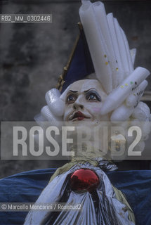 Venice Carnival 1998 dedicated to Giacomo Casanova. Costume as Casanova by the Compagnia della calza / Carnevale di Venezia 1998 dedicato a Giacomo Casanova. Maschera da Casanova  della Compagnia della calza - ©Marcello Mencarini/Rosebud2