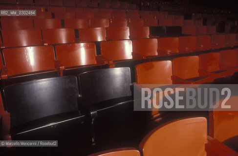 Porn cinema Pussycat in Rome, 1985. Black chairs available for sexual approaches / Cinema porno Pussycat a Roma, 1985. Sedie riservate agli approcci sessuali - ©Marcello Mencarini/Rosebud2