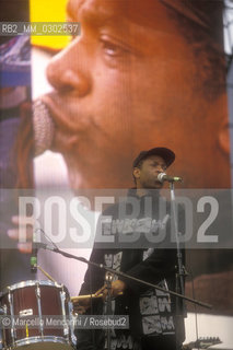 Rome, Tor Vergata, Concert of 1st May 2000. Senegalese singer-songwriter Youssou NDour performing / Roma, Tor Vergata, Roma, Concerto del primo maggio 2000. Il cantante senegalese Youssou NDour - ©Marcello Mencarini/Rosebud2