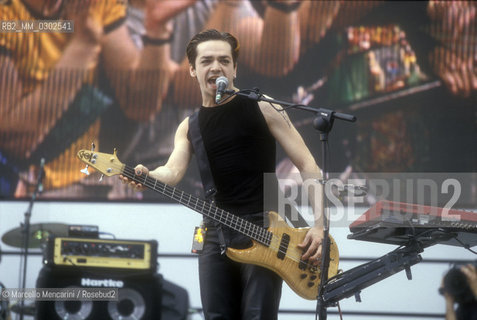 Rome, Tor Vergata, Concert of 1st May 2000. Italian singer-songwriter Morgan from the group Bluvertigo performing / Roma, Tor Vergata, Roma, Concerto del primo maggio 2000. Il cantante Morgan dei Bluvertigo sul palco - ©Marcello Mencarini/Rosebud2