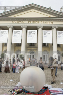 Kassel, Museum Fridericianum, one of the seats of Documenta 2007 / Kassel, Museo Fridericiano, una delle sedi di Documenta 2007 - ©Marcello Mencarini/Rosebud2