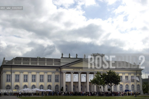 Kassel, Museum Fridericianum, one of the seats of Documenta 2007  / Kassel, Museo Fridericiano, una delle sedi di Documenta 2007 - ©Marcello Mencarini/Rosebud2