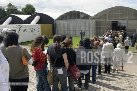 Kassel, Aue Pavilion, one of the seats of Documenta 2007 / Aue Pavilion, una delle sedi di Documenta 2007 - ©Marcello Mencarini/Rosebud2
