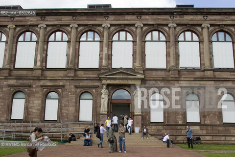 Kassel, Neue Galerie, one of the seats of Documenta 2007 / Kassel, Neue Galerie, una delle sedi di Documenta 2007 - ©Marcello Mencarini/Rosebud2