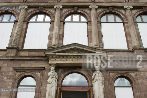Kassel, Neue Galerie, one of the seats of Documenta 2007 / Kassel, Neue Galerie, una delle sedi di Documenta 2007 - ©Marcello Mencarini/Rosebud2