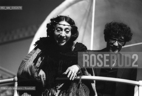 Actors on the set of the movie E la nave va (And the Ship Sails On) by Federico Fellini, Cinecittà Studios, Rome 1983 / Attori sul set del film E la nave va di Federico Fellini, Studi cinematografici di Cinecittà, Roma 1983 - ©Marcello Mencarini/Rosebud2