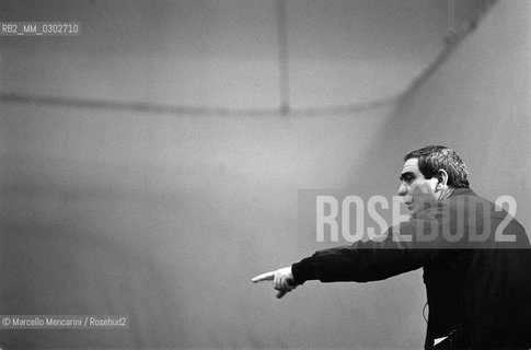 Director of photography Giuseppe Rotunno on the set of the movie E la nave va (And the Ship Sails On) Cinecittà Studios, Rome 1983 / Il direttore della fotografia Giuseppe Rotunno sul set del film E la nave va, Studi cinematografici di Cinecittà, Roma 1983 - ©Marcello Mencarini/Rosebud2