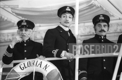 Actors on the set of the movie E la nave va (And the Ship Sails On) by Federico Fellini, Cinecittà Studios, Rome 1983 / Attori sul set del film E la nave va di Federico Fellini, Studi cinematografici di Cinecittà, Roma 1983 - ©Marcello Mencarini/Rosebud2