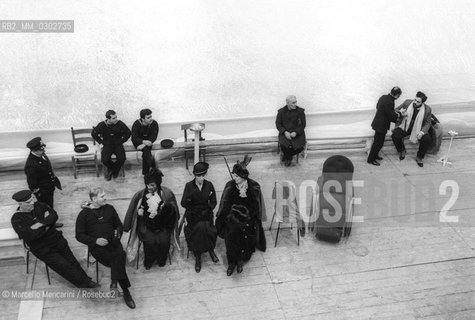 On the set of the movie E la nave va (And the Ship Sails On) by Federico Fellini, Cinecittà Studios, Rome 1983 / Sul set del film E la nave va di Federico Fellini, Studi cinematografici di Cinecittà, Roma 1983 - ©Marcello Mencarini/Rosebud2