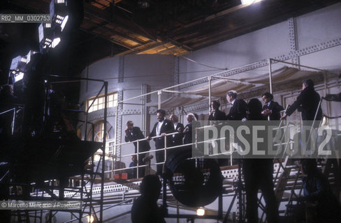 On the set of the movie E la nave va (And the Ship Sails On) by Federico Fellini, Cinecittà Studios, Rome 1983 / Sul set del film E la nave va di Federico Fellini, Studi cinematografici di Cinecittà, Roma 1983 - ©Marcello Mencarini/Rosebud2
