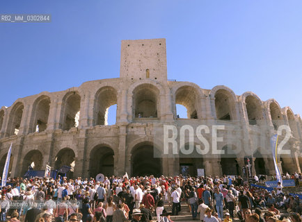 Arles, Provence, Feria du riz 2014. Les Arenes  / Arles, Provenza, Feria du riz 2014.  Les Arenes - ©Marcello Mencarini/Rosebud2