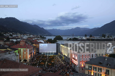 Locarno International Film Festival 2006. Open-air screening space on Piazza Grande / Festival del Cinema di Locarno 2006. Cinema allaperto in Piazza grande - ©Marcello Mencarini/Rosebud2