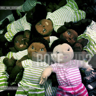Ikea dolls / Bambole dellIkea - ©Marcello Mencarini/Rosebud2