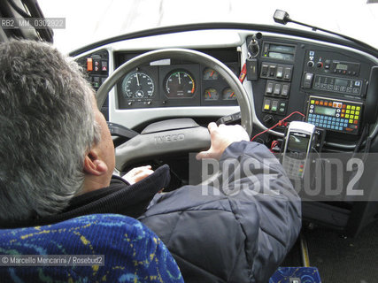 Bus driver / autista di autobus - ©Marcello Mencarini/Rosebud2