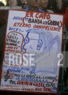 Roma 17 novembre 1990. Manifestazione contro lorganizzazione Gladio. Cartello contro Giulio Andreotti / Rome, November 17, 1990. Protest against Operation Gladio. Sign against Giulio Andreotti - ©Marcello Mencarini/Rosebud2
