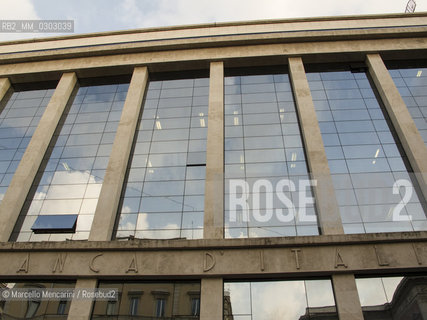The Palazzo di Vetro (glass palace) in Rome,  headquarters of the Bank of Italy on via XX Settembre / Il Palazzo di vetro a Roma, sede della Banca dItalia in via XX settembre - ©Marcello Mencarini/Rosebud2