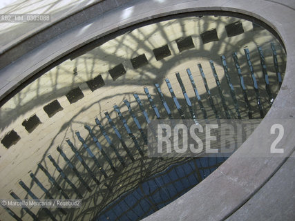 MART, Museum of Modern and Contemporary Art of Trento and Rovereto designed by Mario Botta and Giulio Andreolli / MART, Museo di arte moderna e contemporanea di Trento e Rovereto progettato da Mario Botta e Giulio Andreolli - ©Marcello Mencarini/Rosebud2
