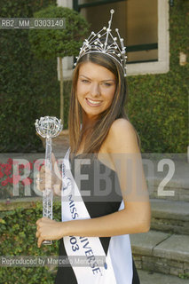 Stresa, June 2003. Silvia Ceccon, elected Miss for Miss Universe to represent Italy in Miss Universe beauty contest / Stresa, giugno 2003. Silvia Ceccon,eletta Miss for Miss Universe, per rappresentare lItalia nel concorso di bellezza Miss Universe 2003 - Reproduced by Marcello Mencarini
/Rosebud2