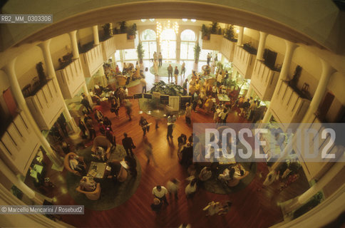 Venice Lido, Venice Film Festival 1988. The lobby of the Excelsior Hotel / Lido di Venezia, Mostra del Cinema di Venezia 1988. La hall dellHotel Excelsior - ©Marcello Mencarini/Rosebud2