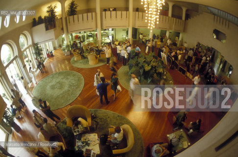 Venice Lido, Venice Film festival 1992. Lobby of the Excelsior Hotel / Lido di Venezia, Mostra del Cinema di Venezia 1992. Hall dellHotel Excelsior - ©Marcello Mencarini/Rosebud2