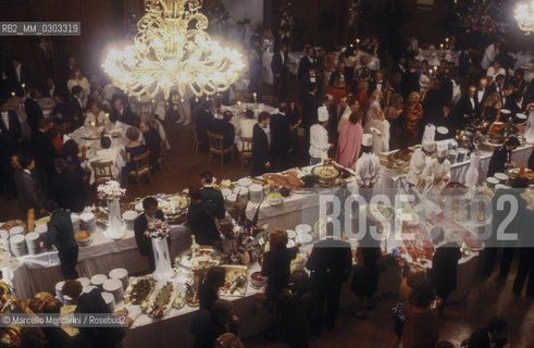 Venice Film Festival, about 1988. Party / Mostra del Cinema di Venezia 1988 circa. Festa - ©Marcello Mencarini/Rosebud2