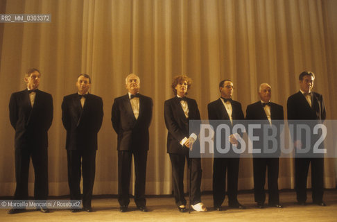 venice Film Festival 1993. The jury, chaired by Peter Weir (only woman, Carla Gravina wearing a tuxedo for men) / Mostra del Cinema di Venezia 1993. La giuria, presieduta da peter Weir (unica donna, Carla Gravina che indossa uno smoking da uomo come gli altri giurati) - ©Marcello Mencarini/Rosebud2