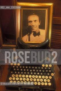 MUSEUM OF THE ITALIAN SONG at Vallecrosia (Imperia). Portrait of Italian songwriter Mario Panzeri and his typewriter /  MUSEO DELLA CANZONE  ITALIANA a Vallecrosia (Imperia). Ritratto di Mario Panzeri e la sua macchina da scrivere ©Marcello Mencarini/Rosebud2